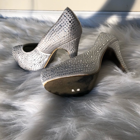 2 for $22🔥Silver Glitz/Glam rhinestone Stilettos - Picture 3 of 6